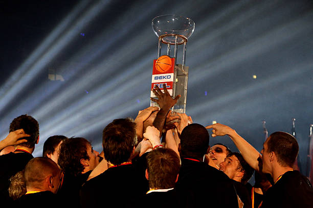 员成长与战 员成长与战