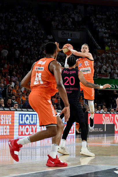 32岁在欧 32岁在欧