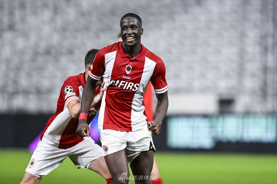 成为许多玩 成为许多玩